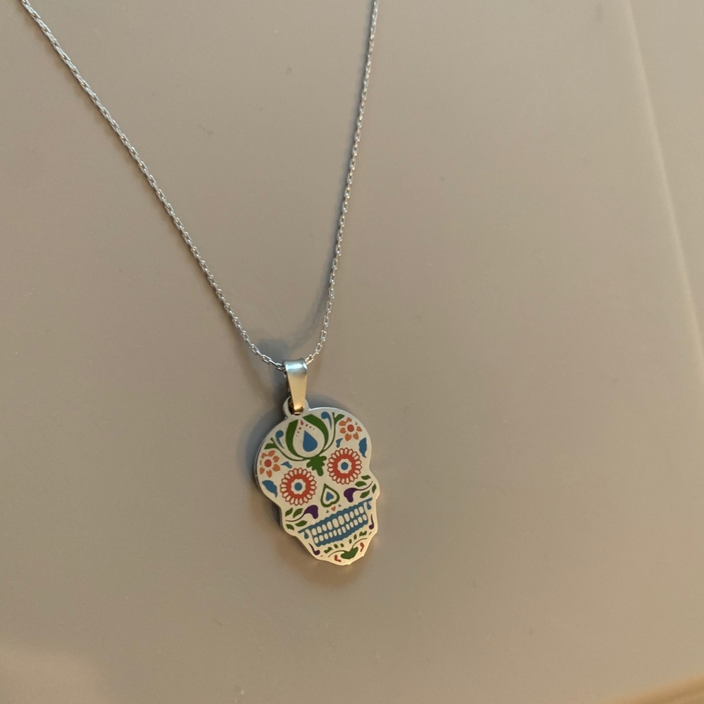 Alex and ani necklace